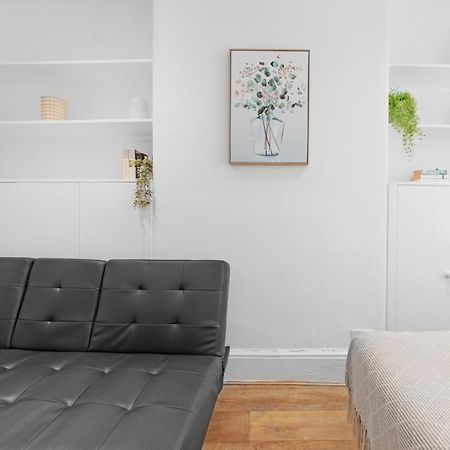 2 Bed Piccadilly Apartment 1 Londra Dış mekan fotoğraf