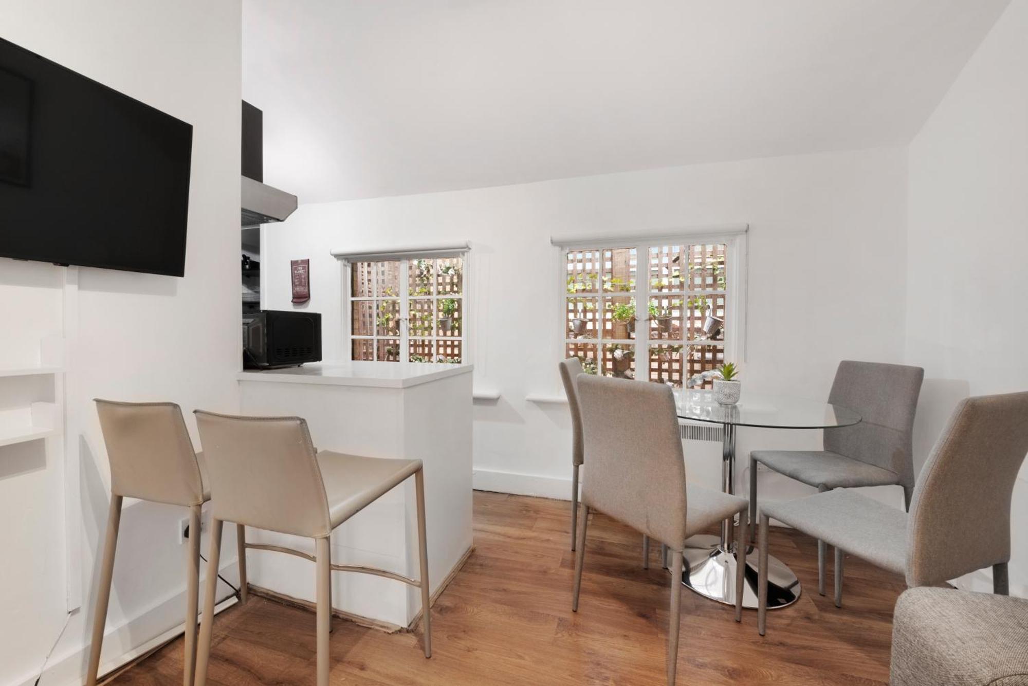 2 Bed Piccadilly Apartment 1 Londra Dış mekan fotoğraf